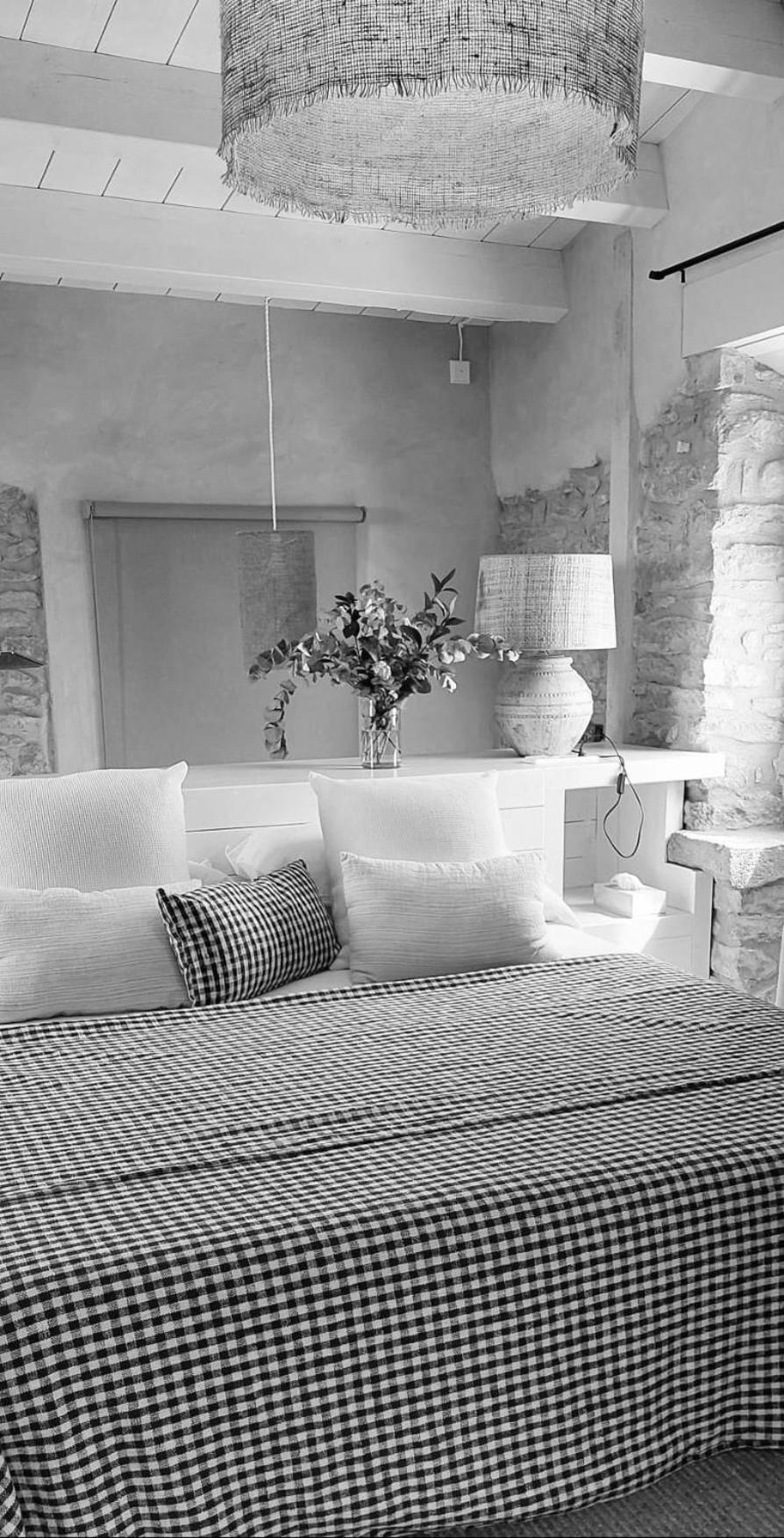 Holiday Home,1550680366:JPEG